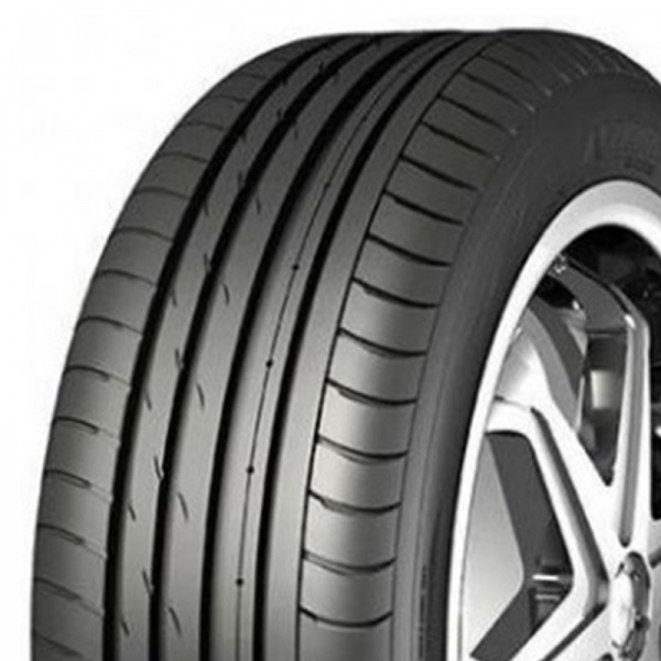 Nankang AS-2+ 215/45 R17 91 V XL